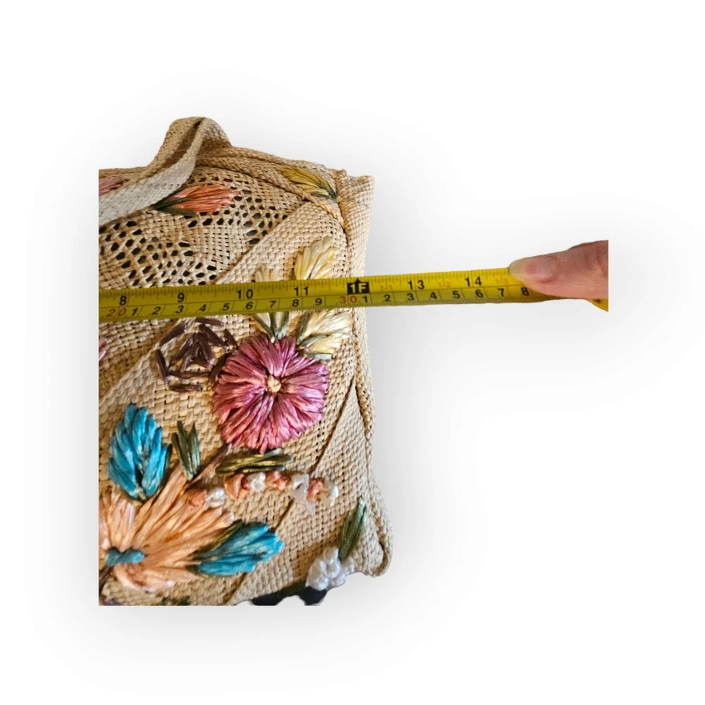 Vintage Jamaican straw purse